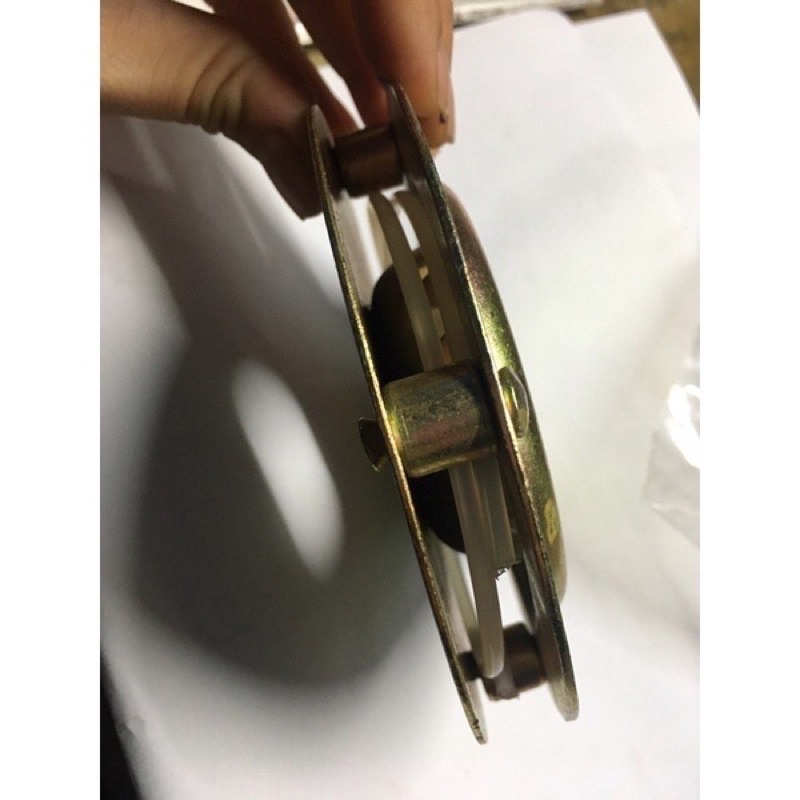 Giá Sỉ Bát cước cắt cỏ 4 chấu kèm dây cước 0.5m
