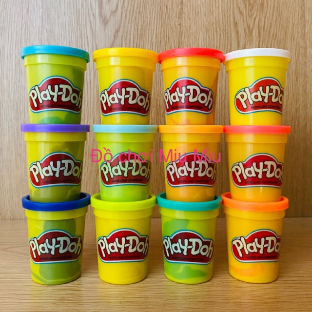 Hộp đất nặn Playdoh lớn