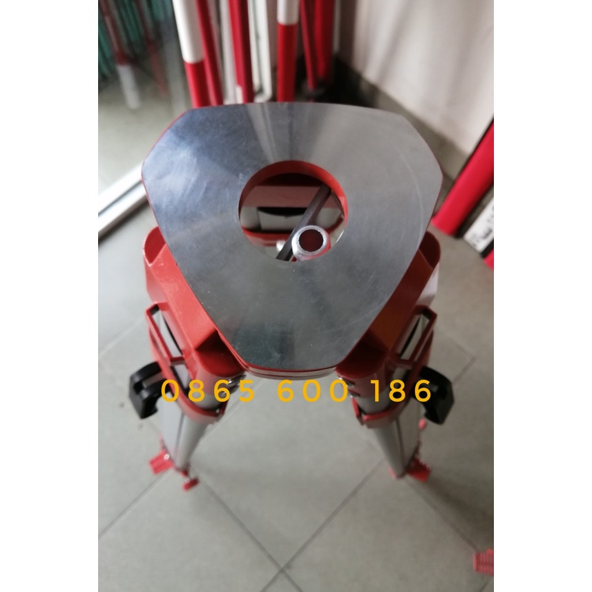 CHÂN MÁY THỦY BÌNH 2 KHÓA