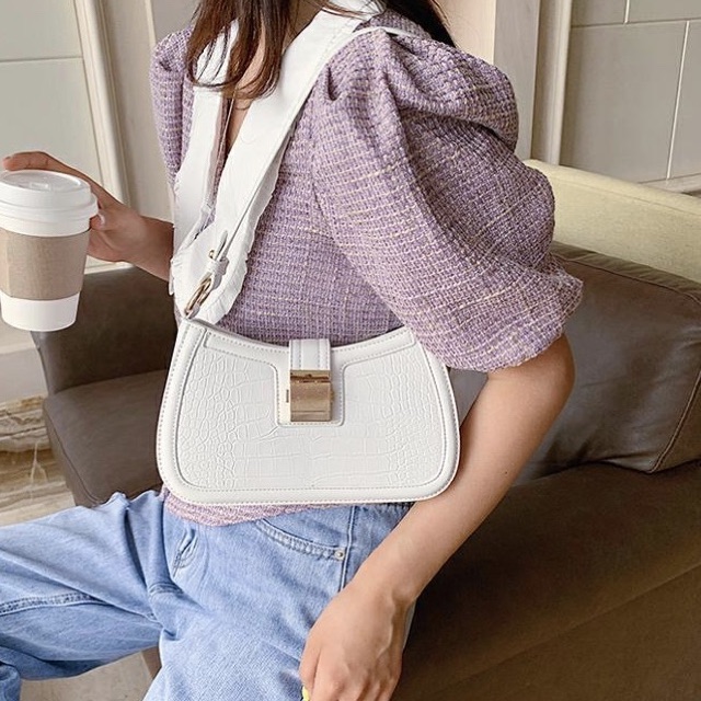 TÚI KẸP NÁCH KHOÁ VUÔNG DA SẦN HOT TREND