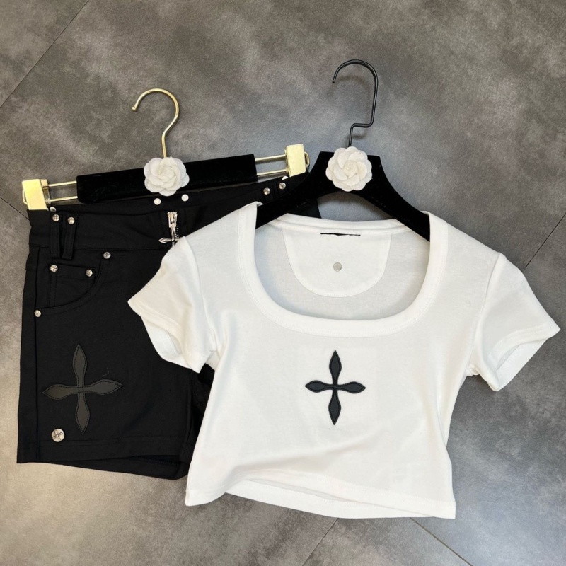 Áo Thun COZOK Ngắn Tay Cổ Vuông Thời Trang Cá Tính