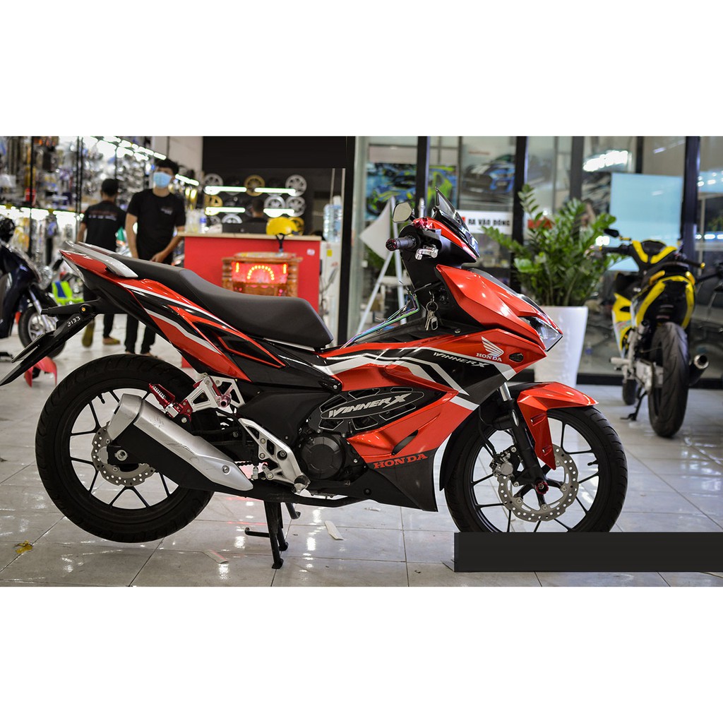 Tem trùm xe Winner X đỏ đen, độ thiết kế team dán phủ decal xe máy giá rẻ đẹp