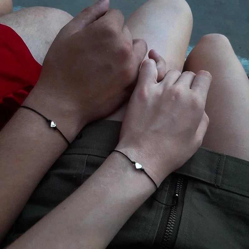 Bộ 2 Vòng Đeo Tay Dây Bện Mặt Hình Trái Tim Nhỏ Dễ Thương Có Thể Điều Chỉnh Thời Trang Cho Cặp Đôi