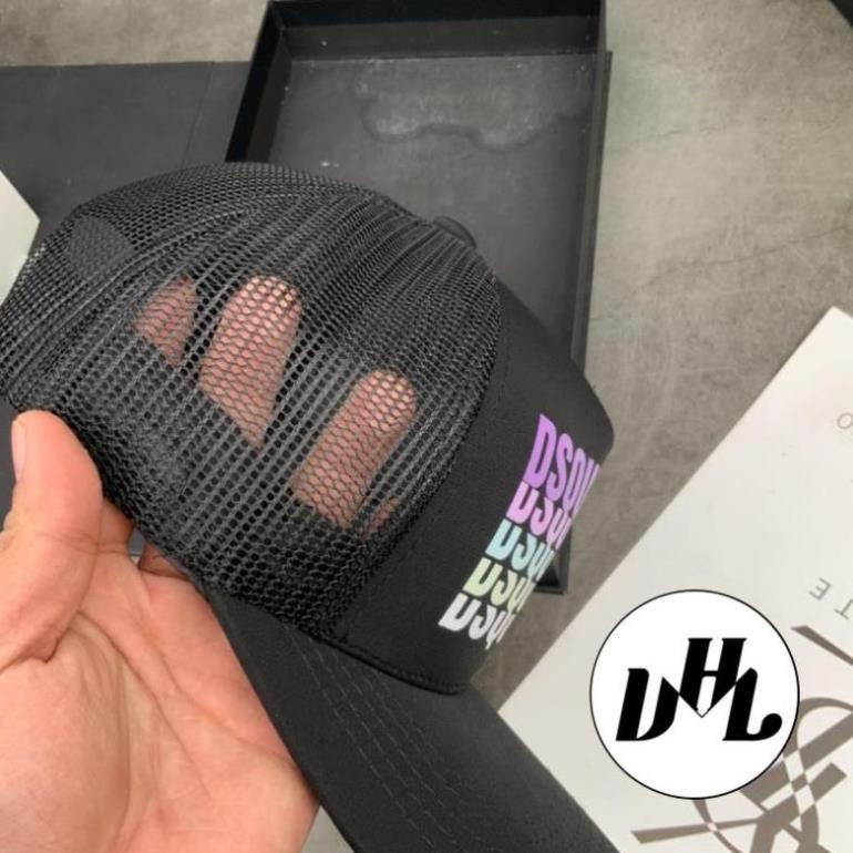 Mũ Lưỡi Trai Phối Lưới DSQUARED2 Khoá Nút Thời Trang Nam