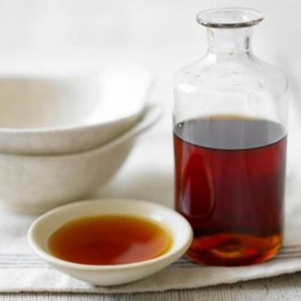 NƯỚC MẮM "CÁ CƠM TRUYỀN THỐNG"