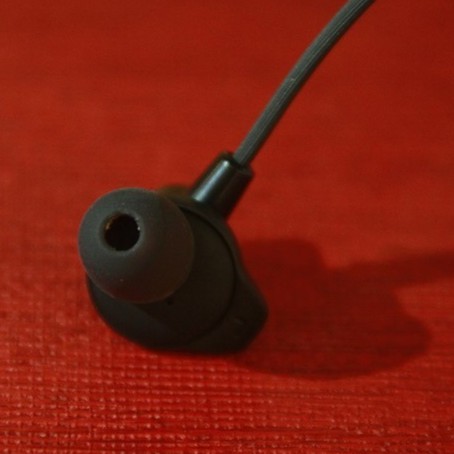 Tai nghe nhét tai không dây kiểu thể thao cao cấp bluetooth v 4.1 Remax RB – S7