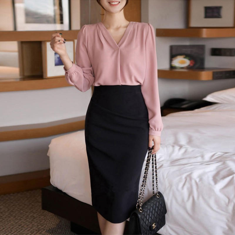 Chân váy bút chì, chân váy nữ công sở xẻ sau vải thun co giãn thoáng mát | BigBuy360 - bigbuy360.vn