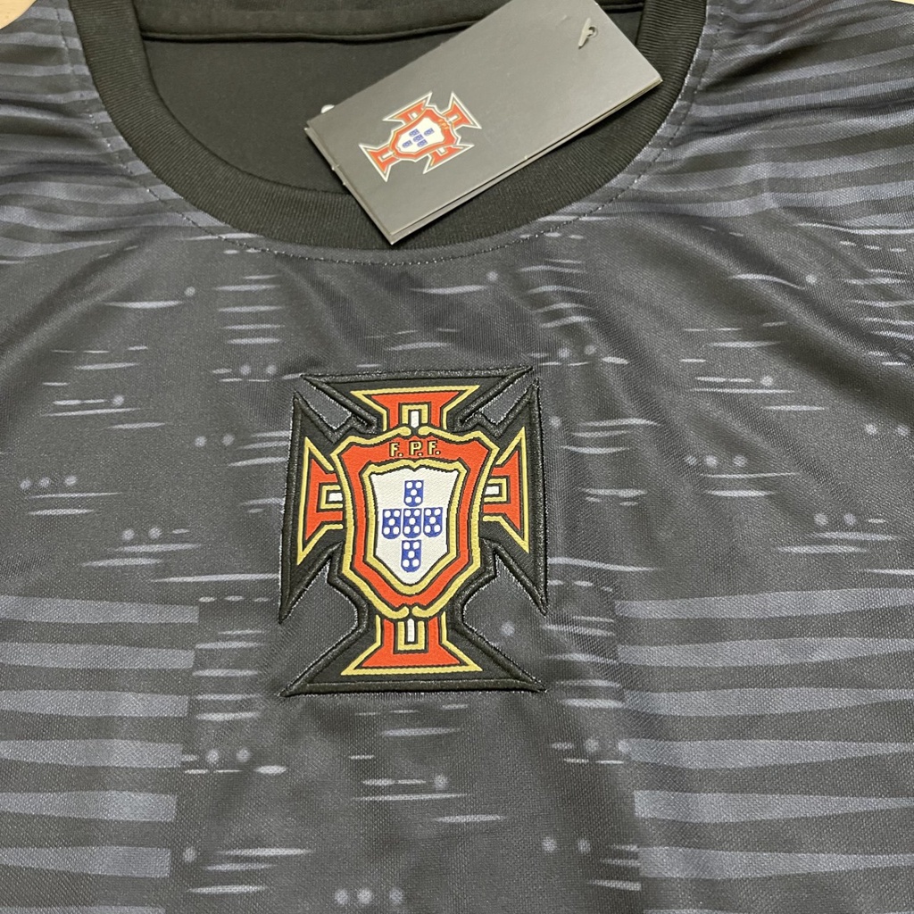 ÁO BÓNG ĐÁ/QUẦN ÁO BÓNG ĐÁ ĐỘI TUYỂN BỒ ĐÀO NHA-CHUẨN MAU THI ĐẤU-VẢI THÁI CAO CẤP