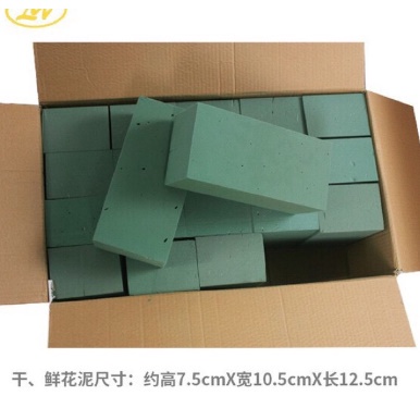 XỐP XANH CẮM HOA Tươi TRANG TRí