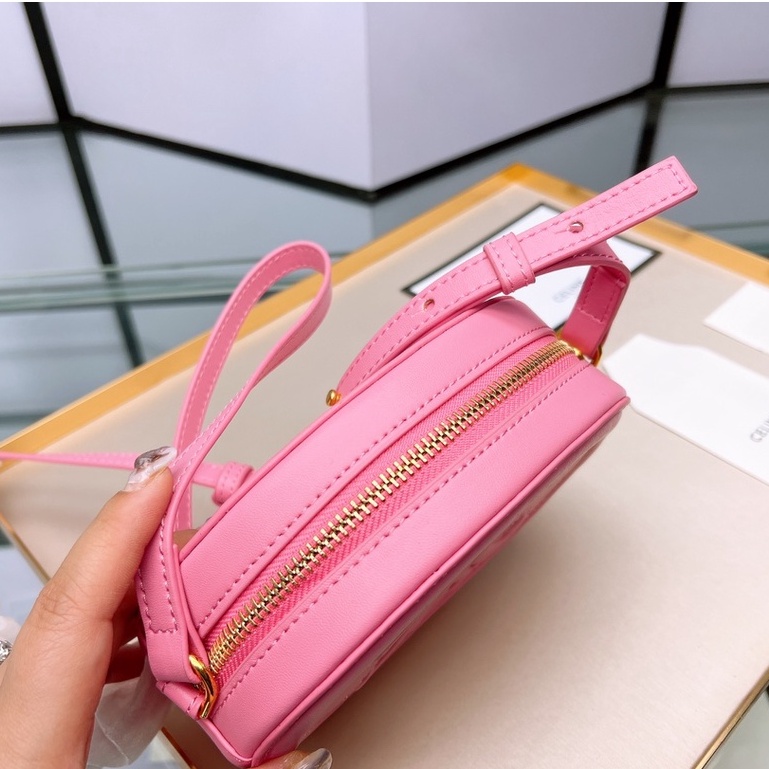 Túi Da Bò Đeo Chéo Hình OVAL 2022 CE