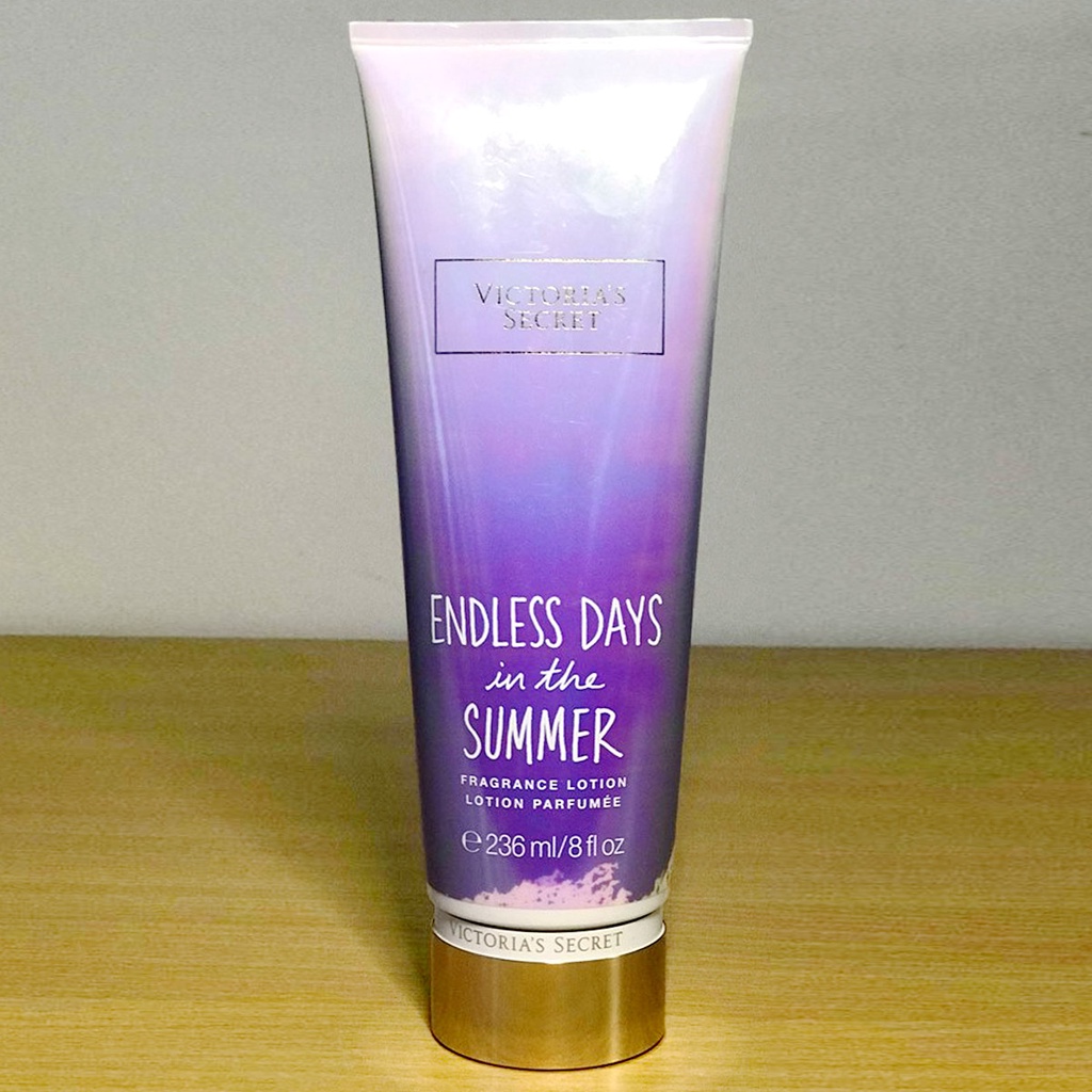 Dưỡng thể Victoria's Secret Fragrance Lotion 236ml - Endless Days in the Summer (Mỹ)