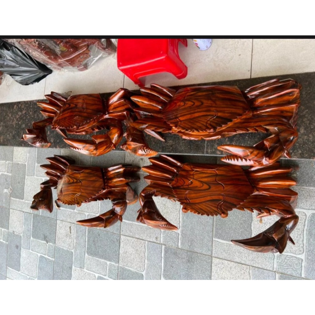 Tượng Con cua bằng gỗ xà cừ siêu đẹp ngang 30 cm