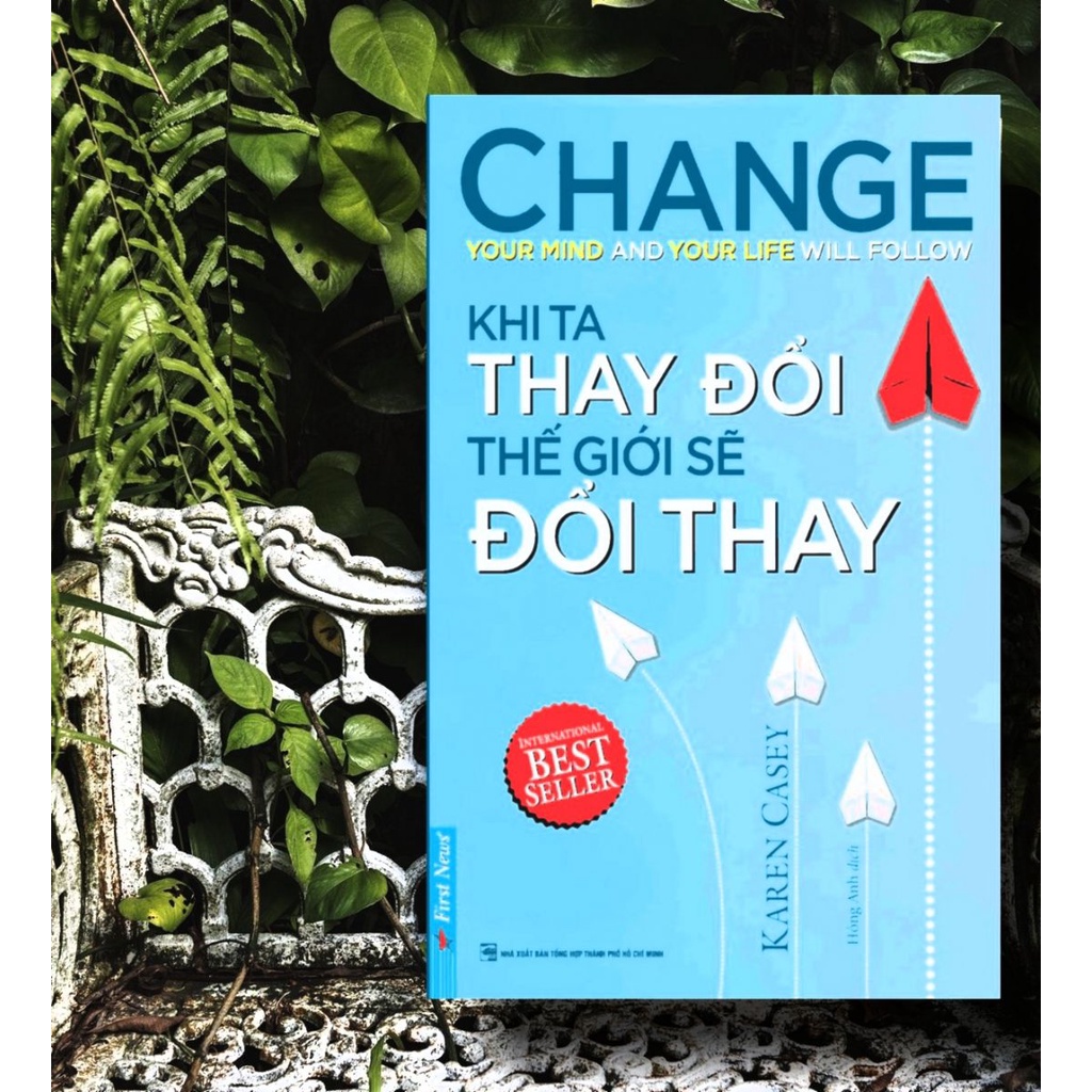 Sách - Combo Khi Ta Thay Đổi Thế Giới Sẽ Đổi Thay + Bí Mật Của May Mắn - First News