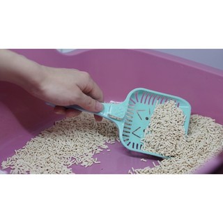 Xẻng xúc cát cho mèo