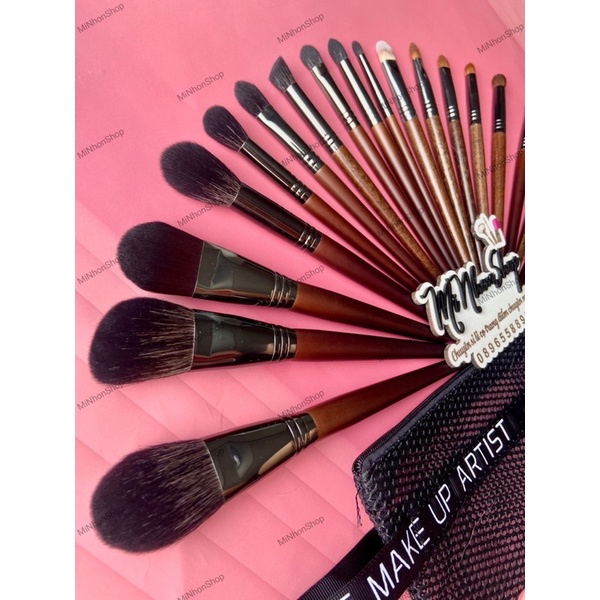 BIG SALE Bộ cọ 22 cây lông thú tự nhiên cán gỗ cho trang điểm chuyên nghiệp và cá nhân Pro