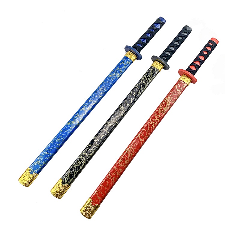 Kiếm taraka gỗ 100% sản phẩm trưng bày được sơn tỉ mỉ 75cm( bản đẹp)