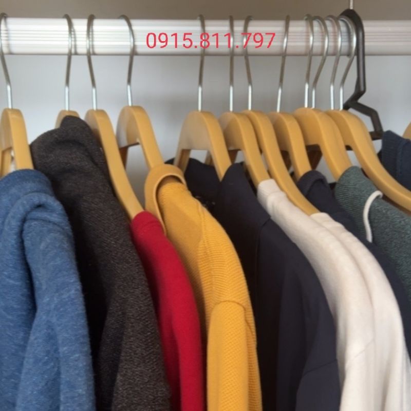 Combo 50 sản phẩm móc kẹp nhựa vàng treo quần áo,váy cho shop thời trang