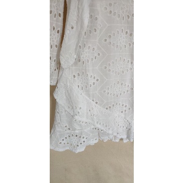 Đầm Trắng Nơ Ngực sz M