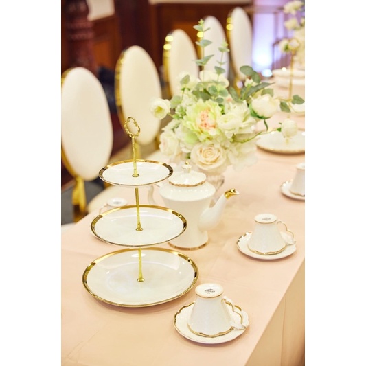 Khay bánh sứ viền mạ vàng 3 tầng bày bàn tiệc, khay bánh sứ 3 tầng, trang hoa quả bánh kẹo trang trí phòng bếp