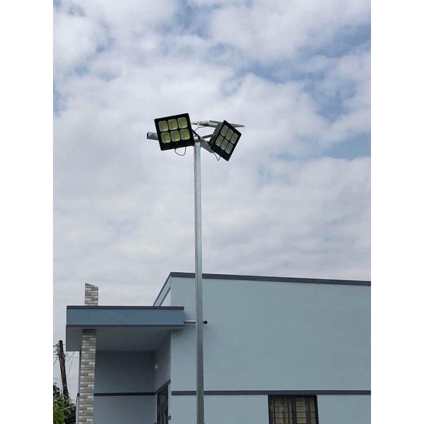 😍Đèn pha năng lượng mặt trời  loại cao cấp MAYOR WOLF 100W- 200W-300W