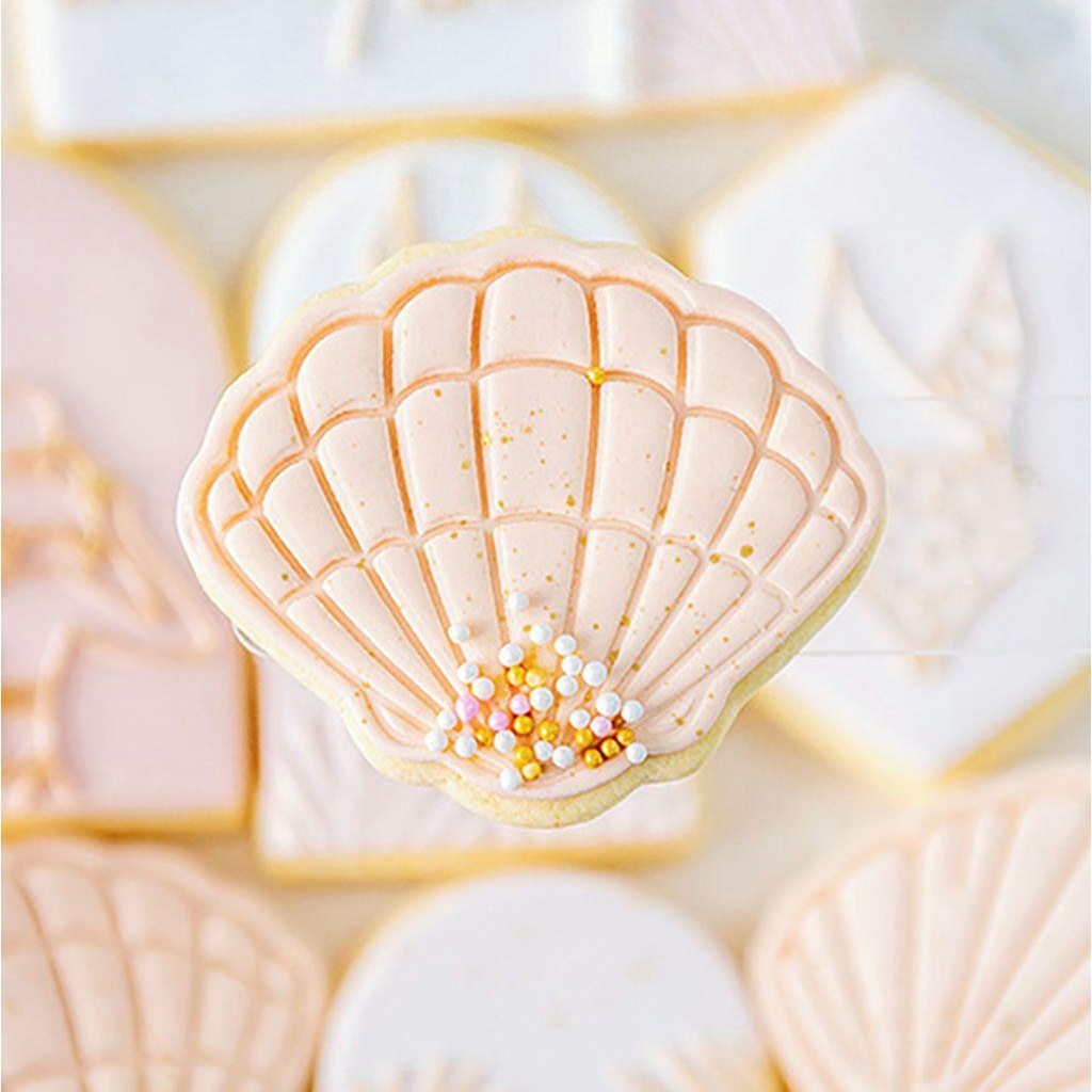 Khuôn Làm Bánh Quy Họa Tiết Chữ Happy Birthday Xinh Xắn