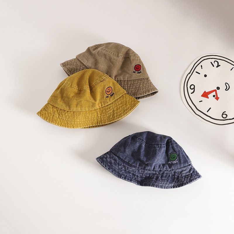 Mũ Tai Bèo Denim Chống Nắng Thêu Hình Mặt Cười Kiểu Retro Dễ Phối Đồ Cho Bé