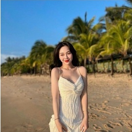 Đầm 2 dây xốp quảng châu dáng dài ôm body kiểu xoắn ngực cực hot , chất thun xốp dày dặn