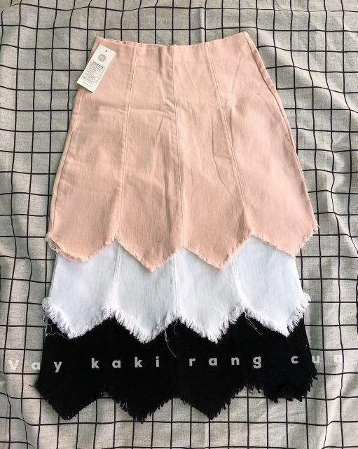 Chân váy kaki răng cưa body gồm 3 size Sml