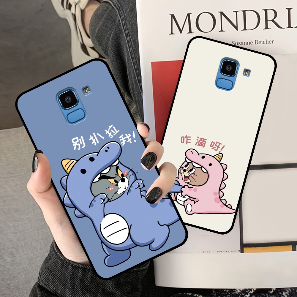 Ốp lưng Samsung J6 2018 / J6 Plus / J6+ in hình cặp đôi doremon, hổ, khủng long dễ thương