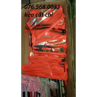 Kéo cắt chỉ thường dành cho tranh thêu
