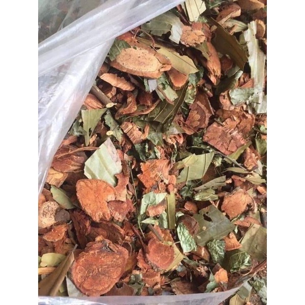 1kg Lá tắm(lá xông)của dân tộc Dao Đỏ dành cho PN sau sinh