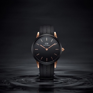 Đồng Hồ Nam, Nữ DW Iconic Motion Rose Gold (32 & 40mm)