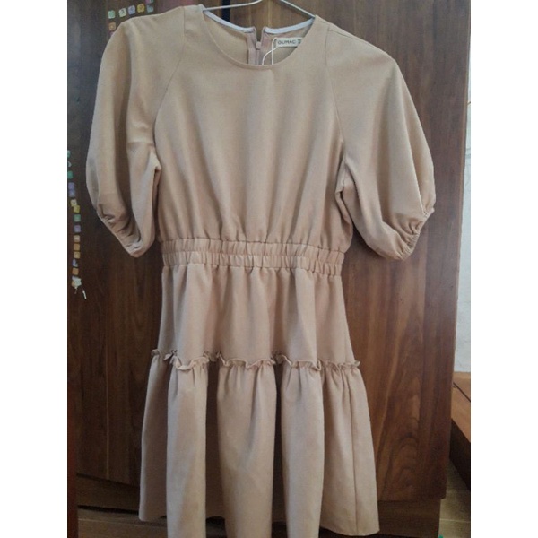 Thanh lý váy Gumac, size M