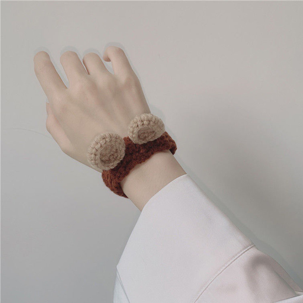 Vòng Đeo Tay Đan Len Mặt Hình Gấu / Ếch Dễ Thương