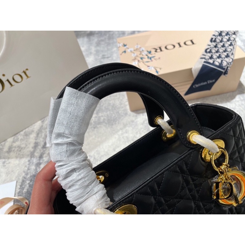 Túi xách Diỏr lady 5 ô sz 24 da bò hàng order xưởng