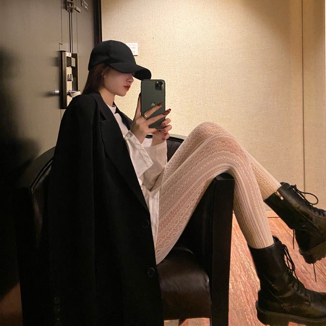 [Hàng có sẵn] Quần tất dài ôm chân khoét lỗ gợi cảm chống móc khóa mùa thu