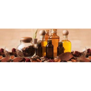 100ml tinh dầu trầm hương + 1 treo xe hoa hồng