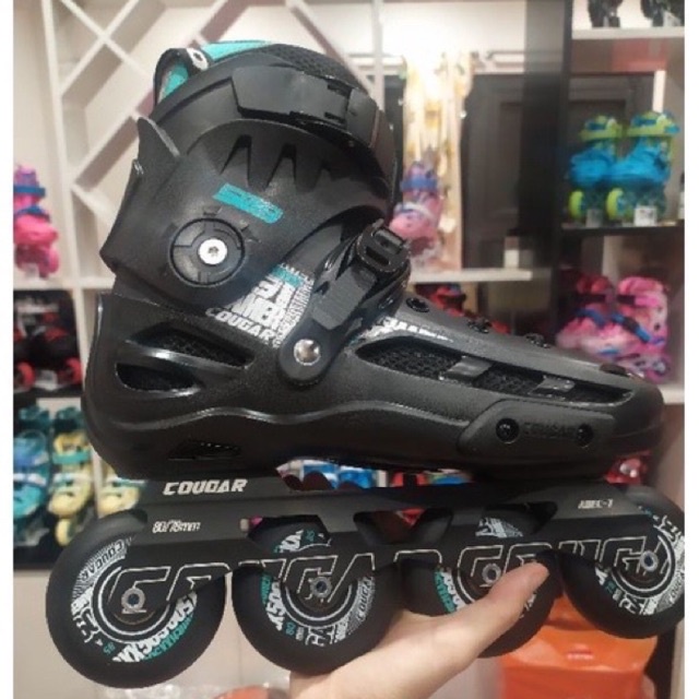 Giày patin Cougar B509 màu đen cao cấp, chạy đường, thi đấu