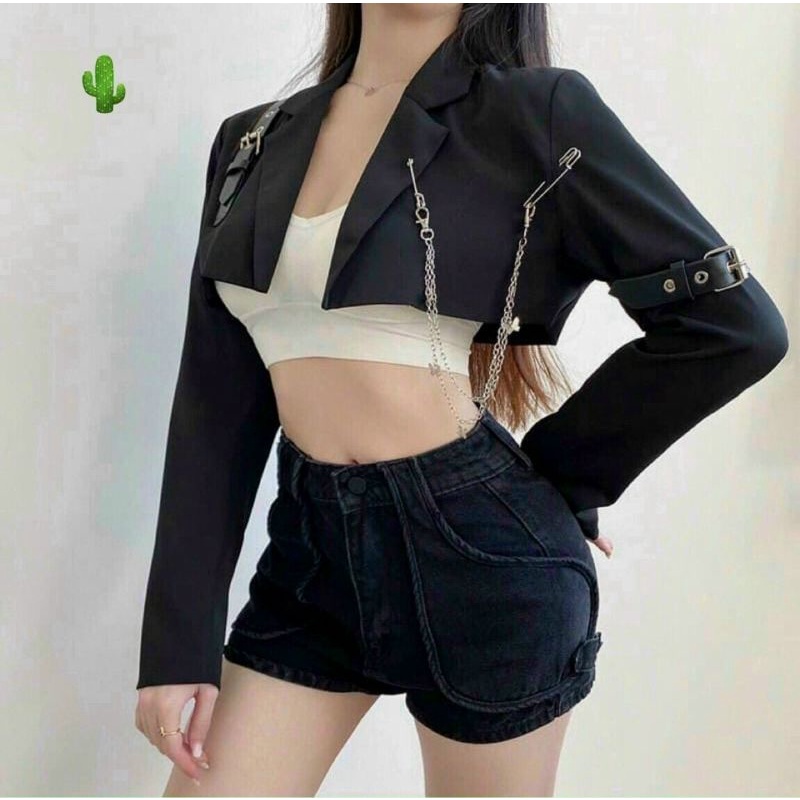 Áo vest dáng lững tay dài kiểu croptop phối xích dây da đan chéo hotgirt cực ngầu tôn dáng