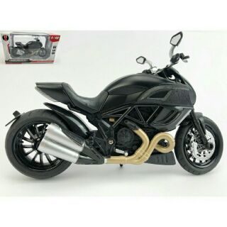 mô hình xe Ducati tỷ lệ 1:12 (1/12) có sáng đèn fullbox