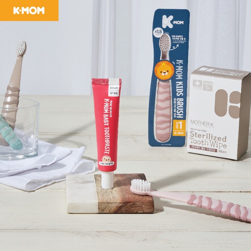 Kem đánh răng trẻ em K-Mom Hàn Quốc 6-36 tháng 30g