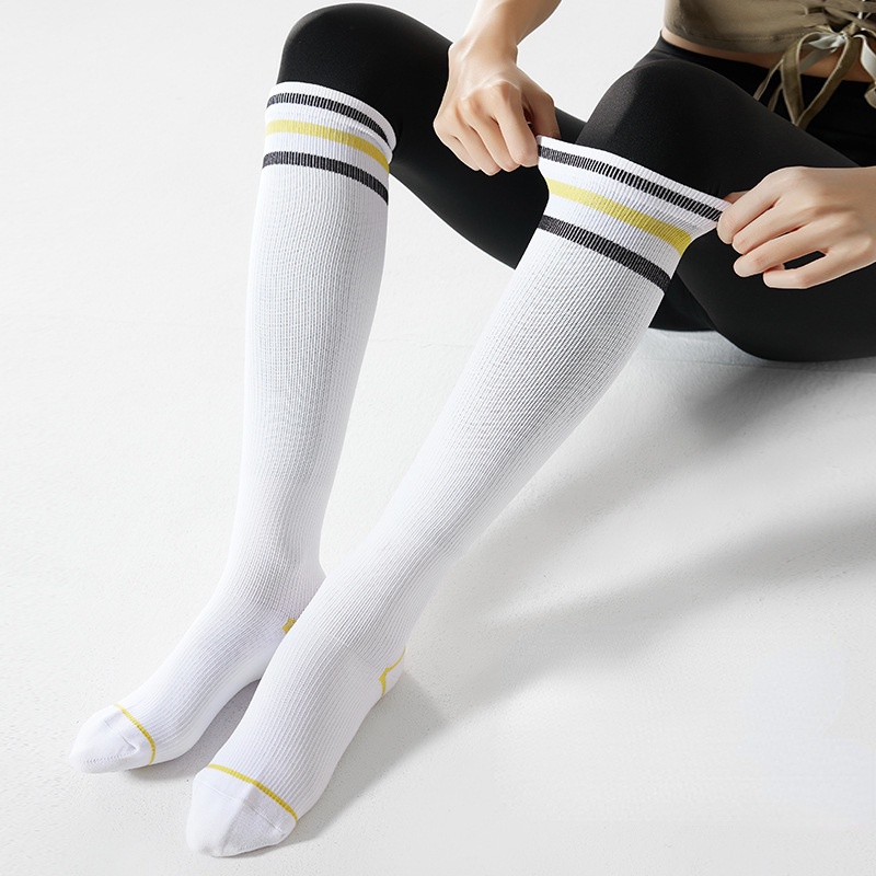 Tất Bắp Chân Thể Thao Dày Dặn Cho Nữ