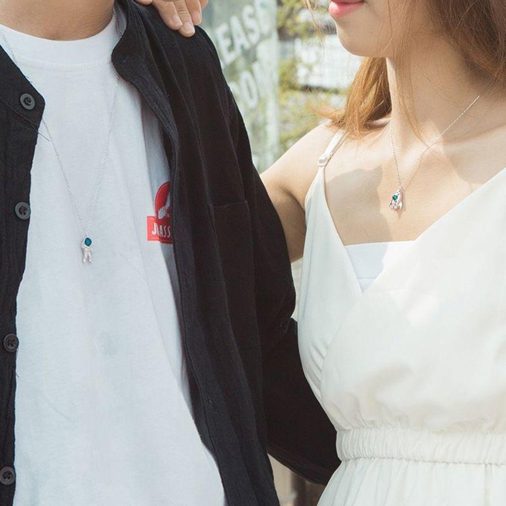 Vòng cổ Mặt Hình Phi Hành Gia Sáng Tạo Cho Nam Nữ