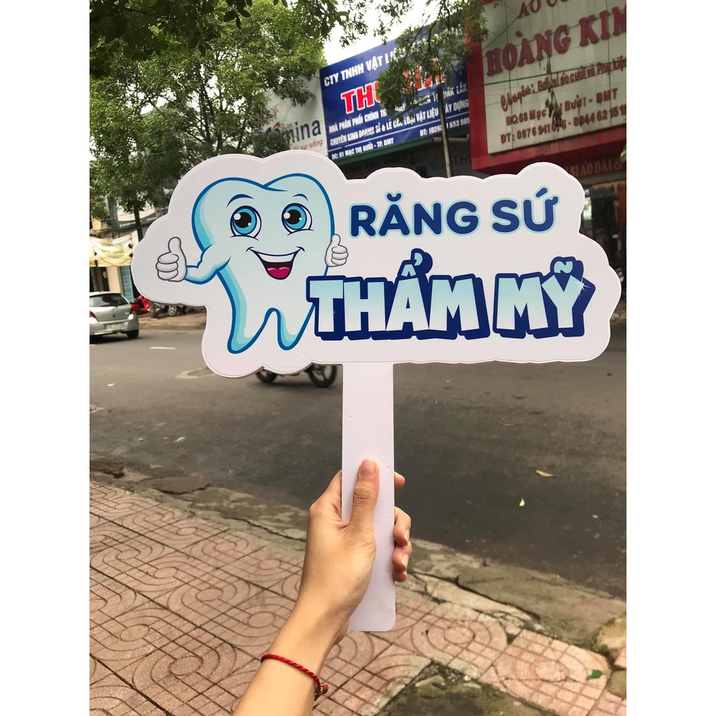 Hastag cầm tay, biển tên cầm tay trang trí sinh nhật, ngày đám cưới, khai trương ( thiết kế theo yêu
