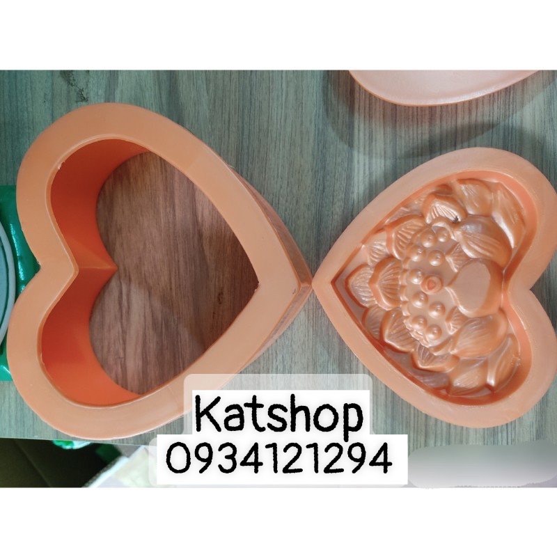 Khuôn làm xôi trái tim hoa sen size đại 16cm nhựa cứng bền đẹp