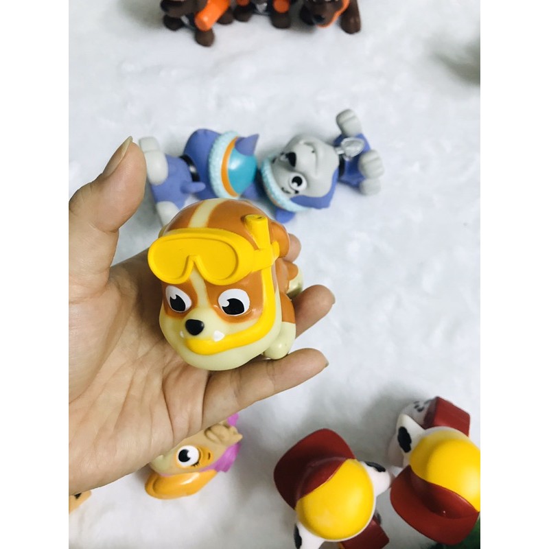 Đồ chơi chó cứu hộ Paw Patrol phun nước được