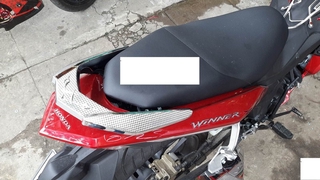 ốp cảng sau mạ crom xe winner