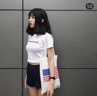 Áo croptop hoa hồng thêu