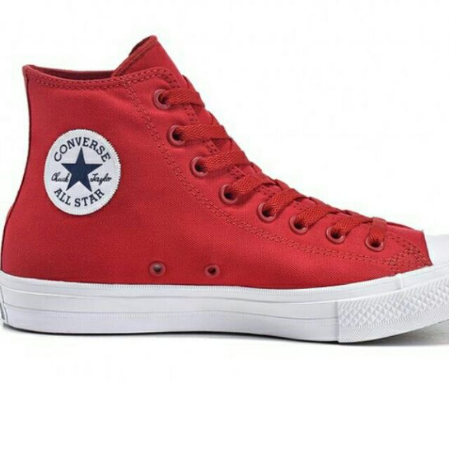 chuck ii red