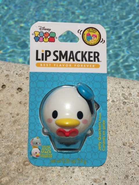 Son dưỡng môi Lipsmacker Tsum Tsum Vịt Donald